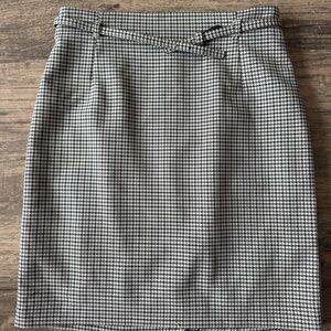 Classic Black and White Pencil Skirt